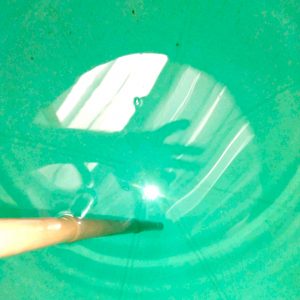 Foto: Limpeza da caixa antes e depois